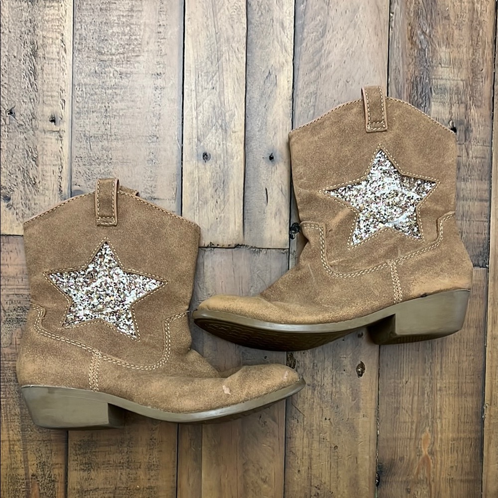 Tan Cowboy Boots with Star Design